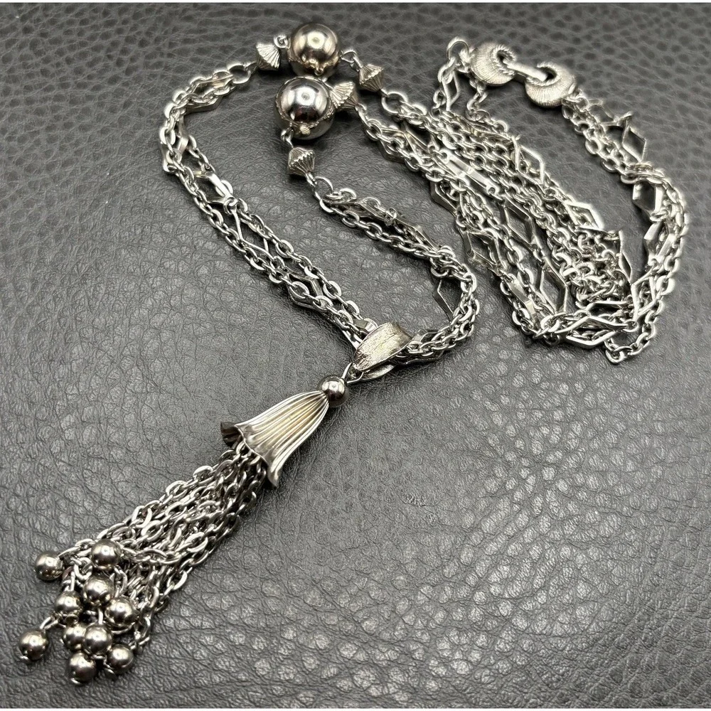 Vintage Silver Tone Tassel Fringe Pendant Necklace Multi Strand Beaded Chain 22